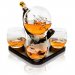 Garrafa de whisky Globe con 4 vasos y plato de madera