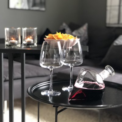 Jarra de whisky Diamond de 0,75 litros con 4 vasos y soporte de madera